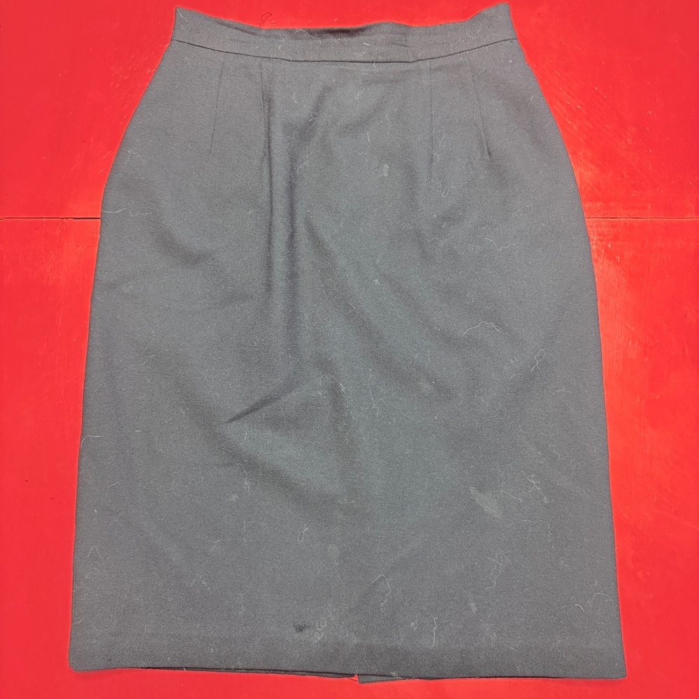 REQUIREMENTS BLACK WOOL LINED SKIRT SIZE 10 TALL RUNS SMALL SMALL PULL